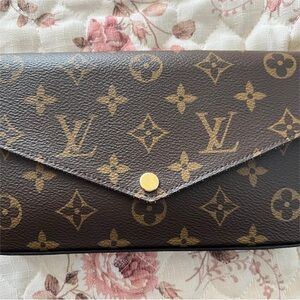 Pochette Felicie Louis Vuitton clutch purse